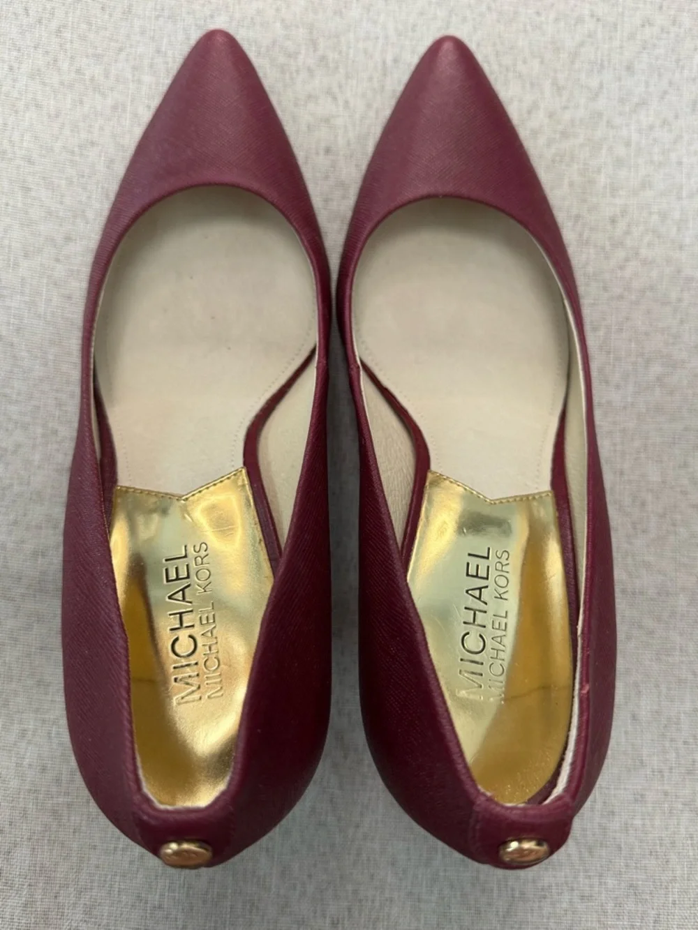 Michael Kors Merlot Saffiano Leather Flex Mid Pumps – Size 8M